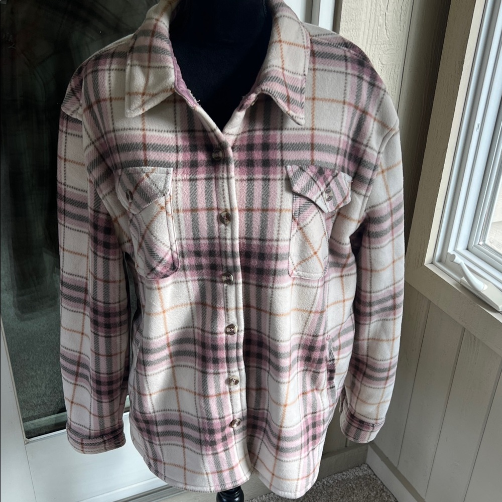 Warm Sage Collective sherpa flannel